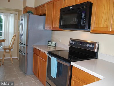 7087 Gresham Ct W, Frederick, MD 21703 - photo 6