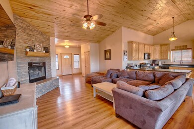 641 S Jogin Ln, Show Low, AZ 85901 - photo 7