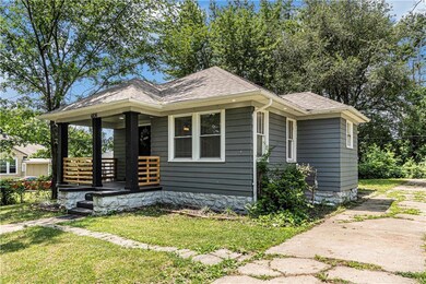 6836 S Benton Ave, Kansas City, MO 64132 - photo 3