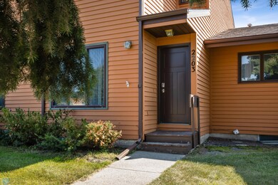 2203 4th Ave S unit 4, Moorhead, MN 56560 - photo 2