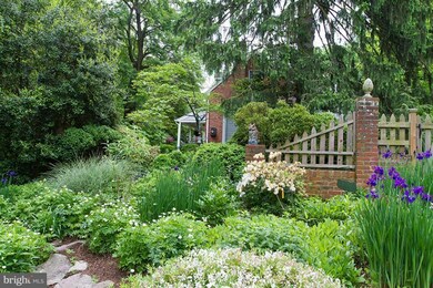 309 Little Falls St, Falls Church, VA 22046 - photo 2