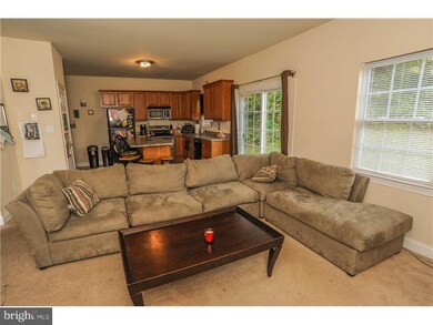 201 Hall St, Spring City, PA 19475 - photo 6