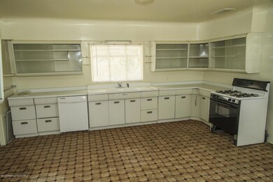 1604 E Blanco Blvd, Bloomfield, NM 87413 - photo 2