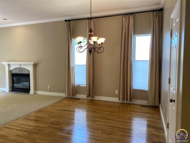 1113 SW Red Oaks Place, Topeka, KS 66615 - photo 5