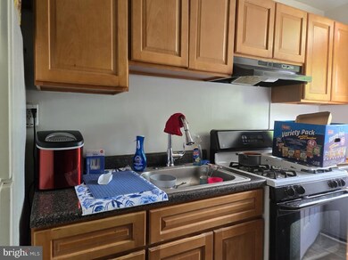 3317 Ingleside Ave, Baltimore, MD 21215 - photo 4