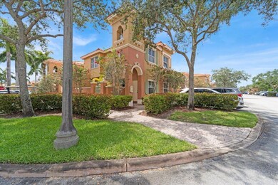 792 SW 106th Ave unit 1901, Pembroke Pines, FL 33025 - photo 3