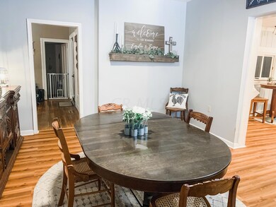 Dining 1