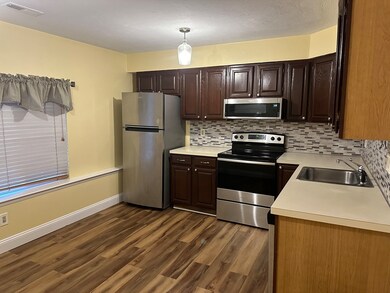 191 Tall Oaks Dr unit C, South Weymouth, MA 02190 - photo 5