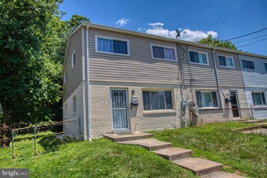 2123 Columbia Place, Hyattsville, MD 20785 - photo 2