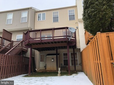 13123 Rosebay Dr, Germantown, MD 20874 - photo 2