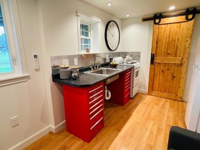 132 Mckenney Rd, Saco, ME 04072 - photo 5