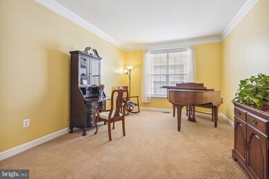 9162 Finnegan St, Lorton, VA 22079 - photo 7