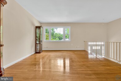 4911 Andrea Ave, Annandale, VA 22003 - photo 5