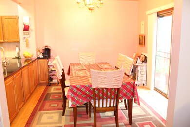 Eating Area2