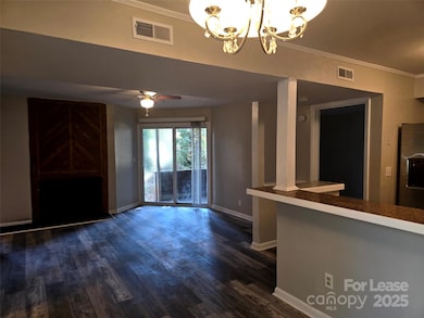4608 Sharon Chase Dr unit C, Charlotte, NC 28215 - photo 2