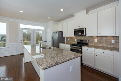 3716 Powell Ln, Falls Church, VA 22041 - photo 2