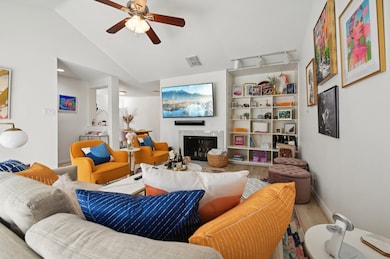 2829 Timmons Ln unit 184, Houston, TX 77027 - photo 6