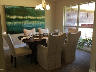 Formal Dining