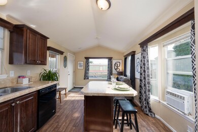 Fir Avenue-6