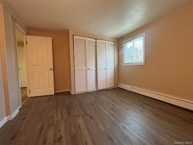 unlisted-address, Massapequa, NY 11758 - photo 4