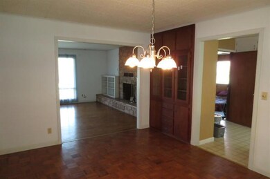 1107 Grandview Ave, Grants Pass, OR 97527 - photo 5