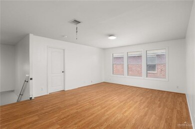 2106 Katherine Ave, Edinburg, TX 78539 - photo 7