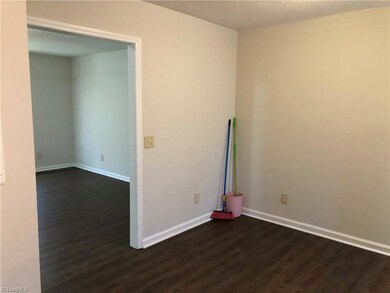 1703 & 1705 Arrow Wood Rd, Asheboro, NC 27205 - photo 6