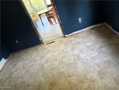 3924 Homestead Rd, Ravenna, OH 44266 - photo 4