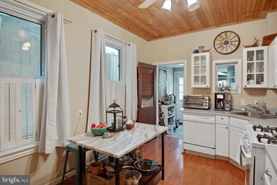 1813 W 16th St, Wilmington, DE 19806 - photo 7