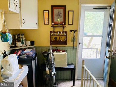 1350 Buttonwood St, Reading, PA 19604 - photo 4