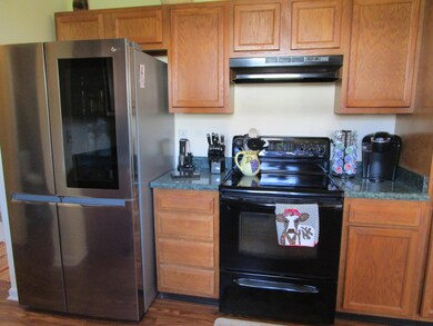 113 Canyon Oaks Dr, Frankfort, KY 40601 - photo 6