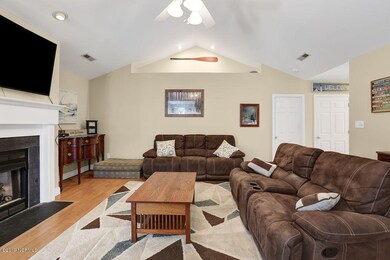 2790 Sloop Point Loop Rd, Hampstead, NC 28443 - photo 4