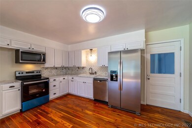 1205 S 14th St, McAlester, OK 74501 - photo 6