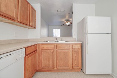 299 Raleigh Dr, Clarksville, TN 37043 - photo 5