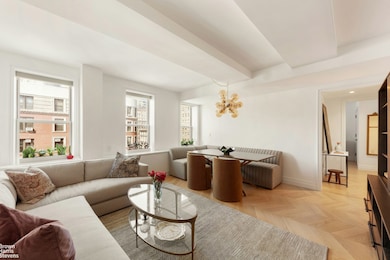 393 W End Ave unit 9B, New York, NY 10024 - photo 2