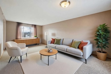 92 Skyvue Dr, Pittsburgh, PA 15234 - photo 7