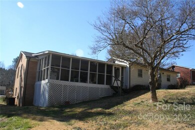 2212 Fallsdale Dr, Gastonia, NC 28052 - photo 6