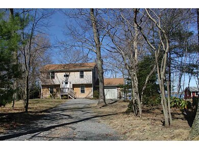 735 Wordens Pond Rd, Wakefield, RI 02879 - photo 3