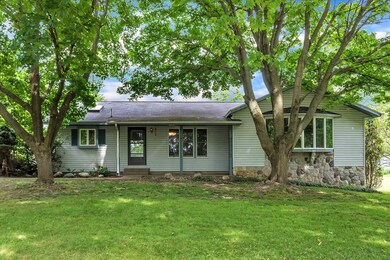 03-1273-Little-John-Lake-Rd-WindowStill-