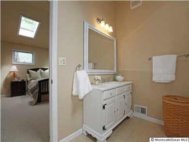 92 Avenue of Two Rivers unit Of Two Rivers, Rumson, NJ 07760 - photo 7