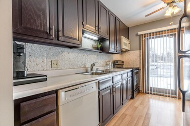 2019-01-16 5873 Branchwood St 13
