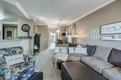 Edge_LIving2