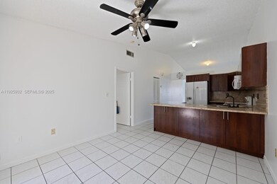 9098 NW 114th St, Hialeah, FL 33018 - photo 7