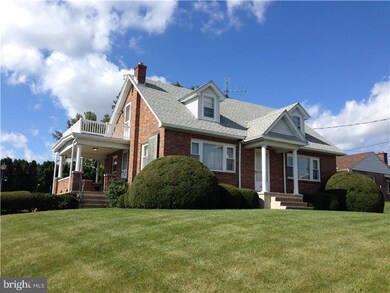 138 Hughes Hill Rd, Shoemakersville, PA 19555 - photo 2