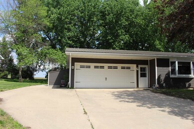 108 Kerry St, Sutherland, IA 51058 - photo 3