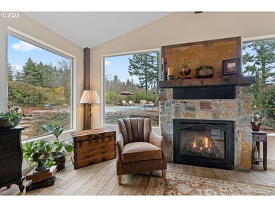 2480 SW Gregory Dr, West Linn, OR 97068 - photo 4