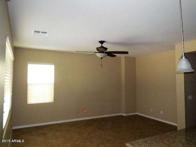 023-496994 - family room