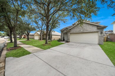 16635 Greenbriar Point Ln, Houston, TX 77095 - photo 5