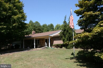 3611 Hall Creek Ln, Owings, MD 20736 - photo 2
