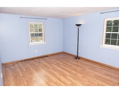 16 Kingswood Dr unit 2, Abington, MA 02351 - photo 4